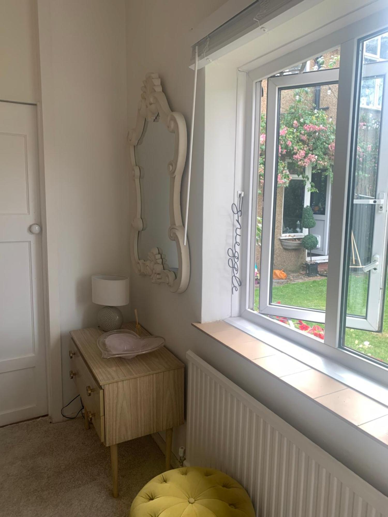 Newly Refurbished One Bedroom With Additional Sofa Bed Self Contained Flat In Garden Abbots Langley Екстериор снимка